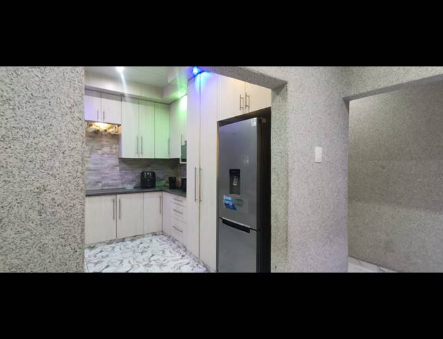 3 BEDROOM HOUSE FOR SALE IN VANDERBIJLPARK CE 1